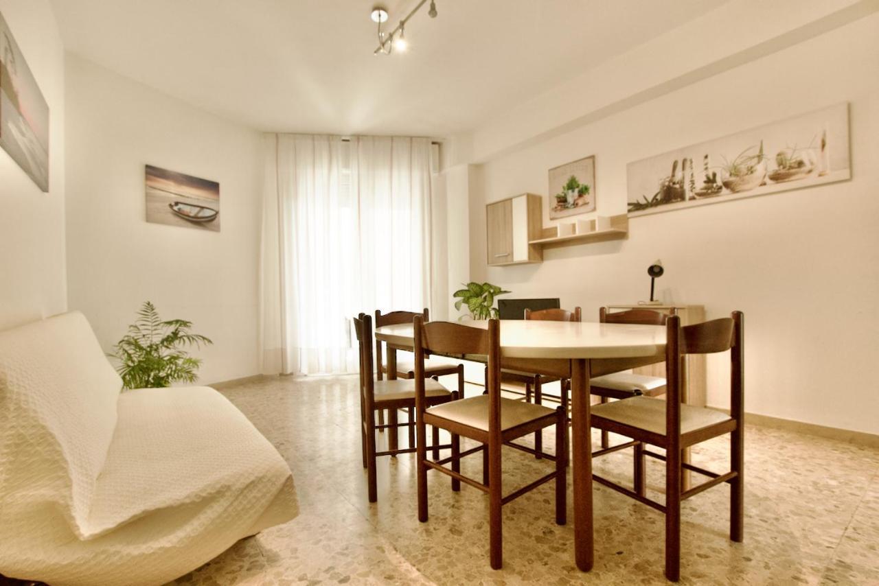 Appartamento Centro Commerciale - Immobiliare