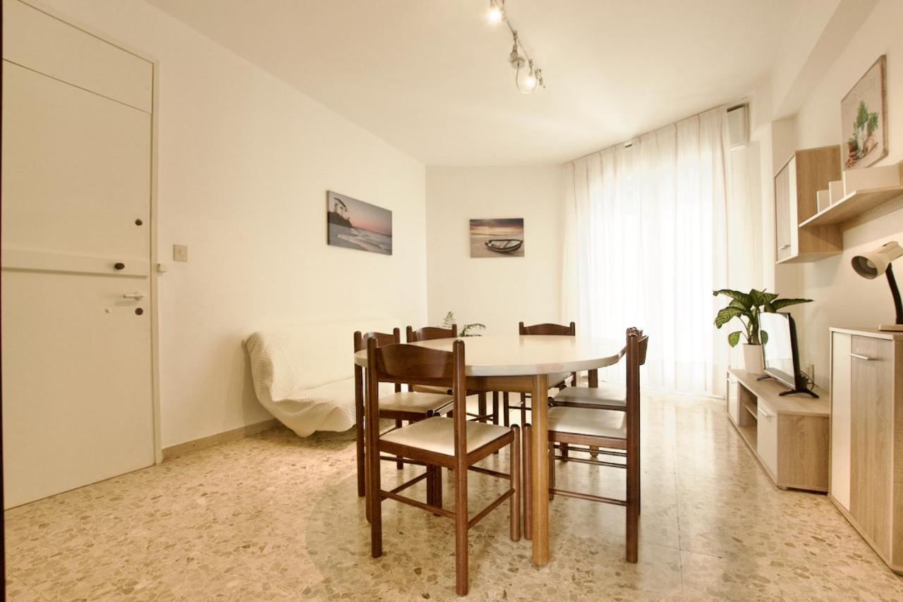Appartamento Centro Commerciale - Immobiliare