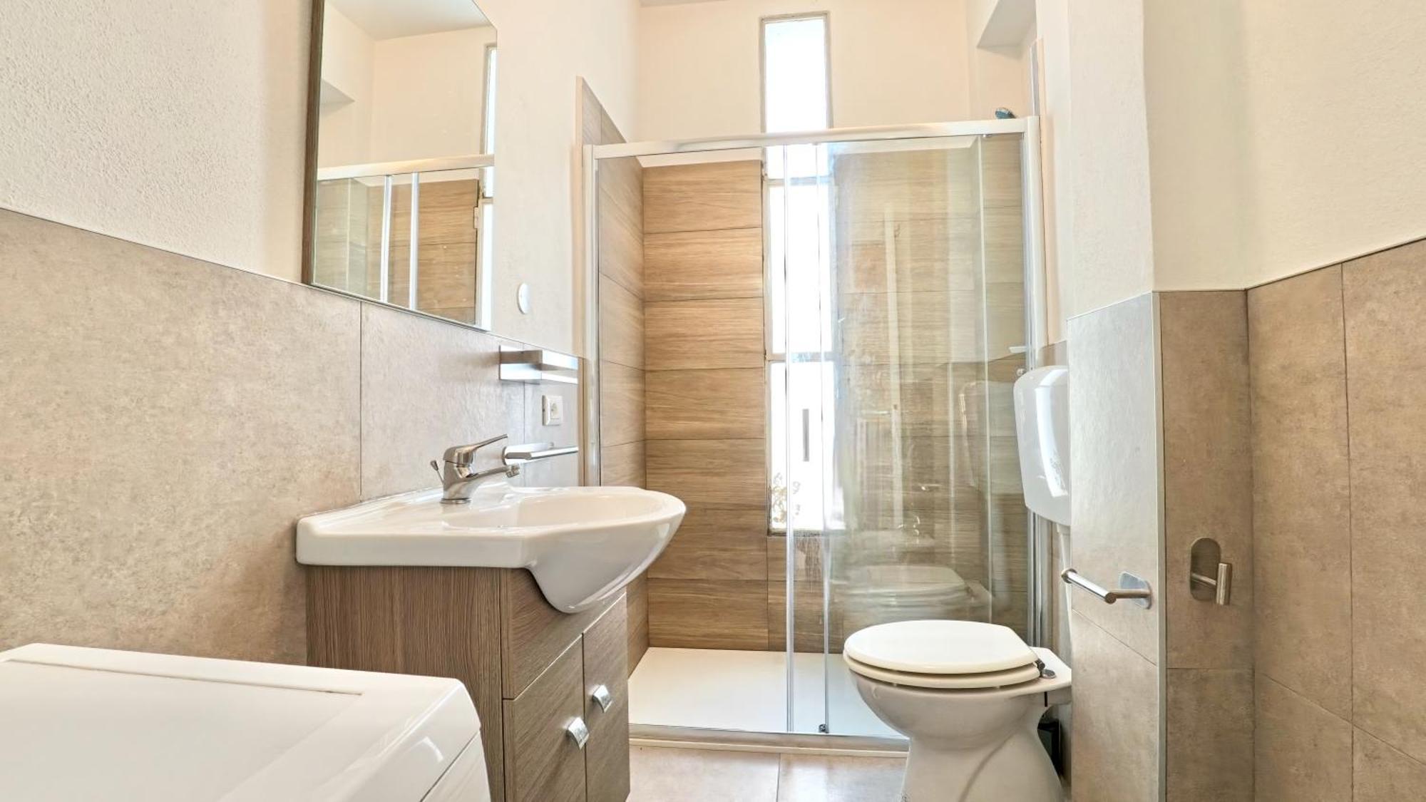 Appartamento Centro Commerciale - Immobiliare *