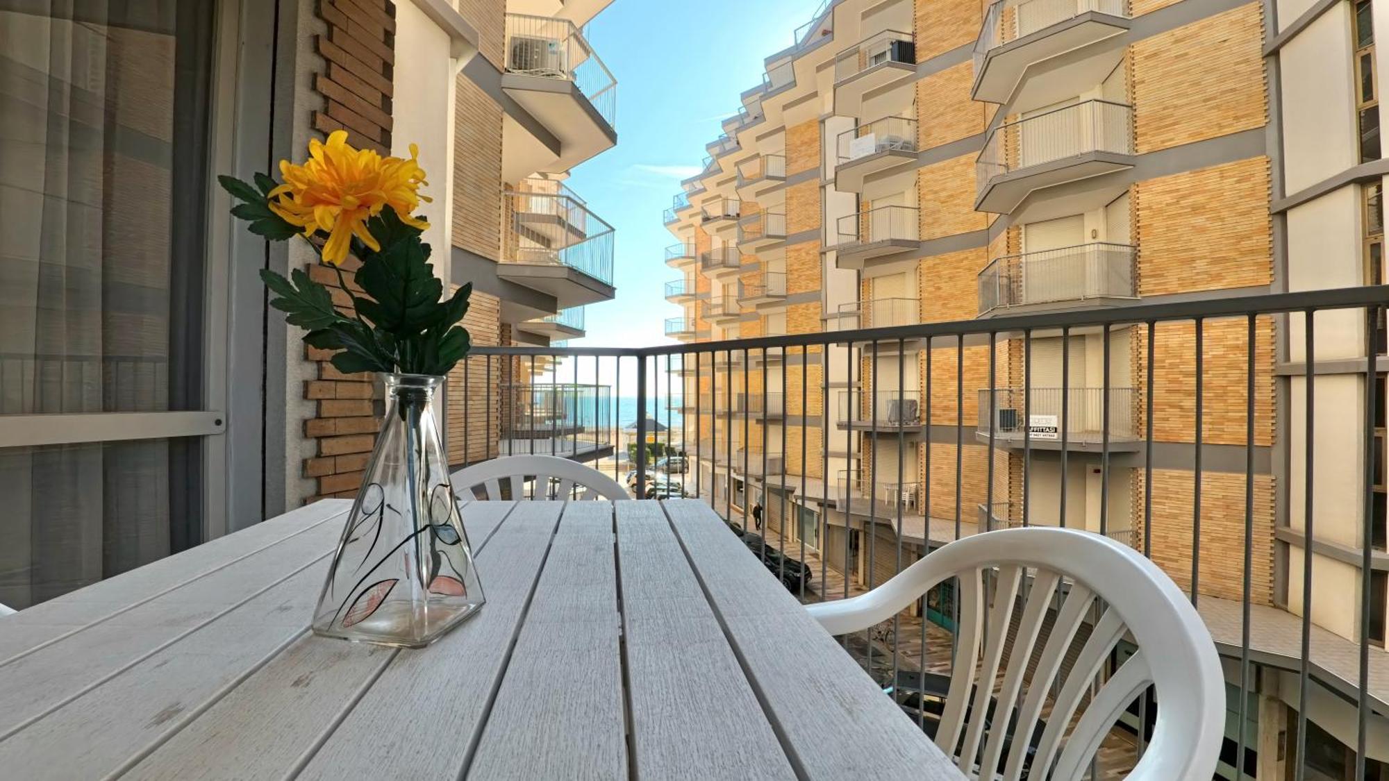 Centro Commerciale - Immobiliare Appartamento